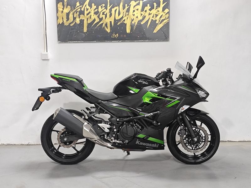 二手川崎Ninja 400