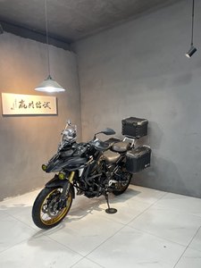 二手贝纳利TRK702