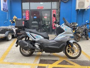 二手三阳哈士奇 Husky ADV300