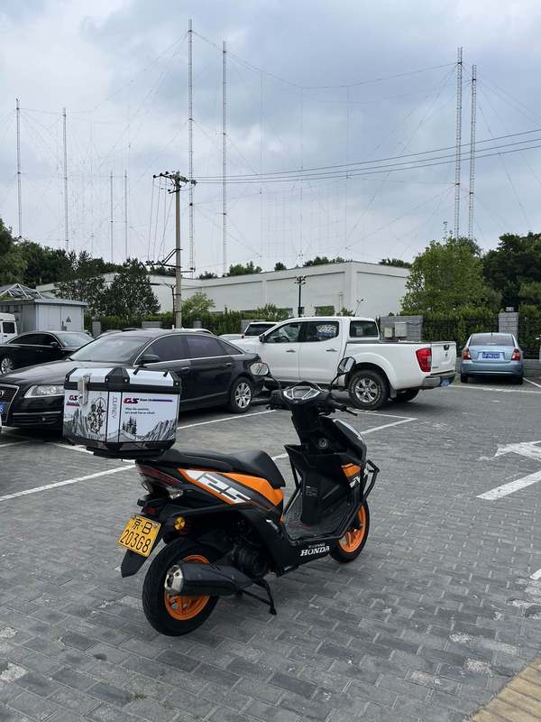 二手五羊本田NX125