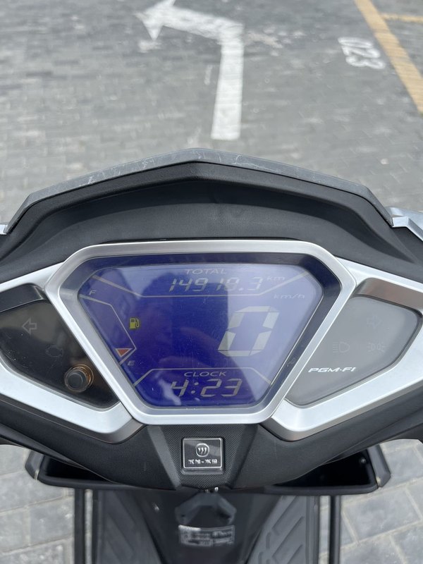 二手五羊本田NX125