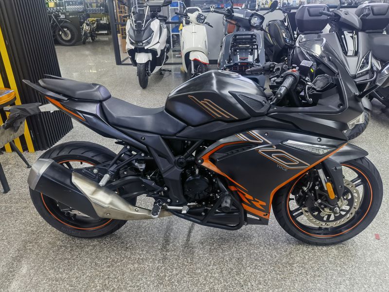 二手无极300RR