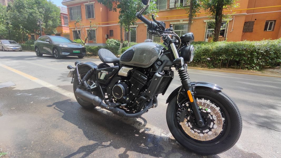 二手长江Bobbie 400 II