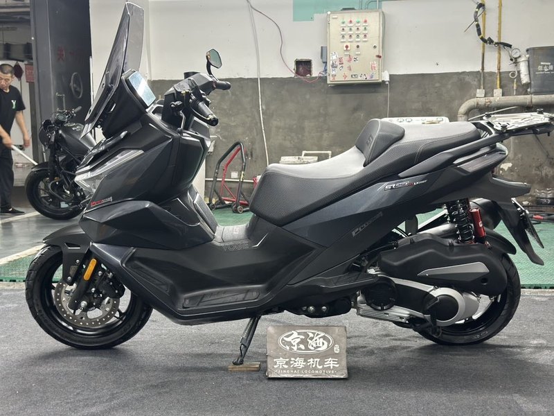二手无极SR250GT