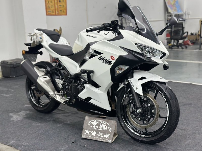 二手川崎Ninja 400