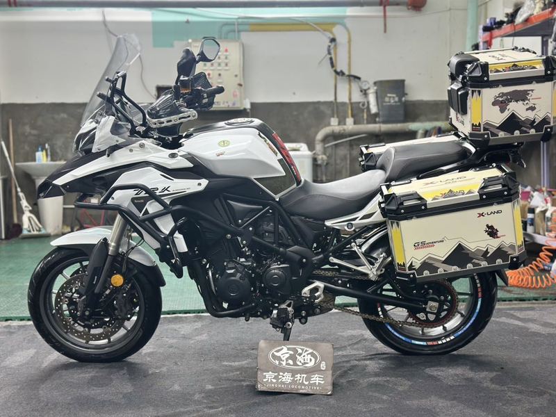 二手贝纳利金鹏 TRK502