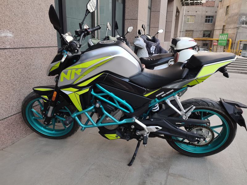 二手春风250NK
