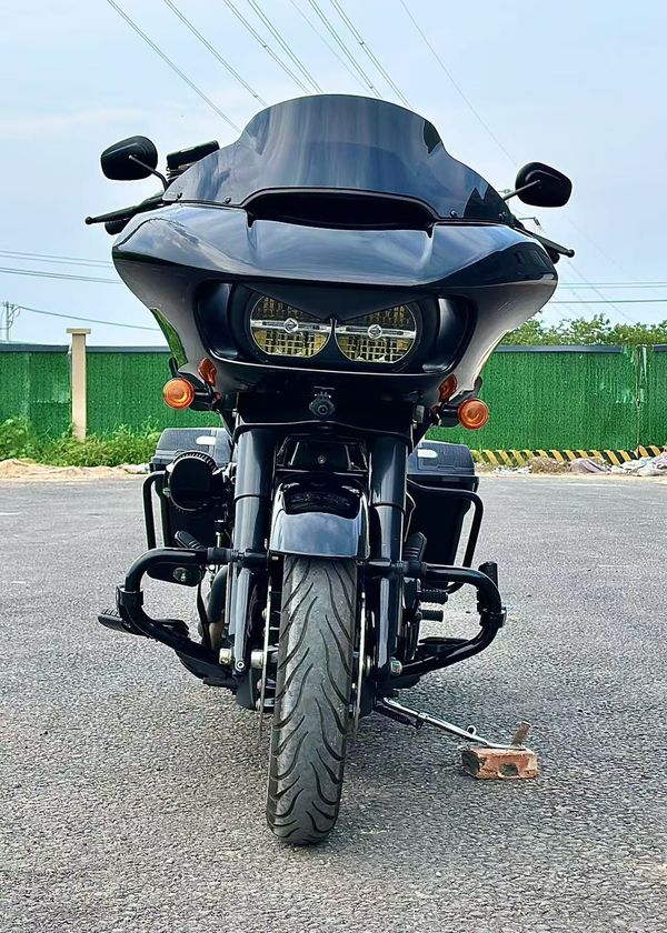 二手哈雷戴维森公路滑翔 Road Glide