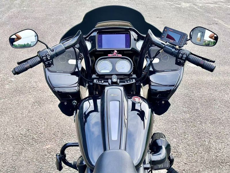 二手哈雷戴维森公路滑翔 Road Glide