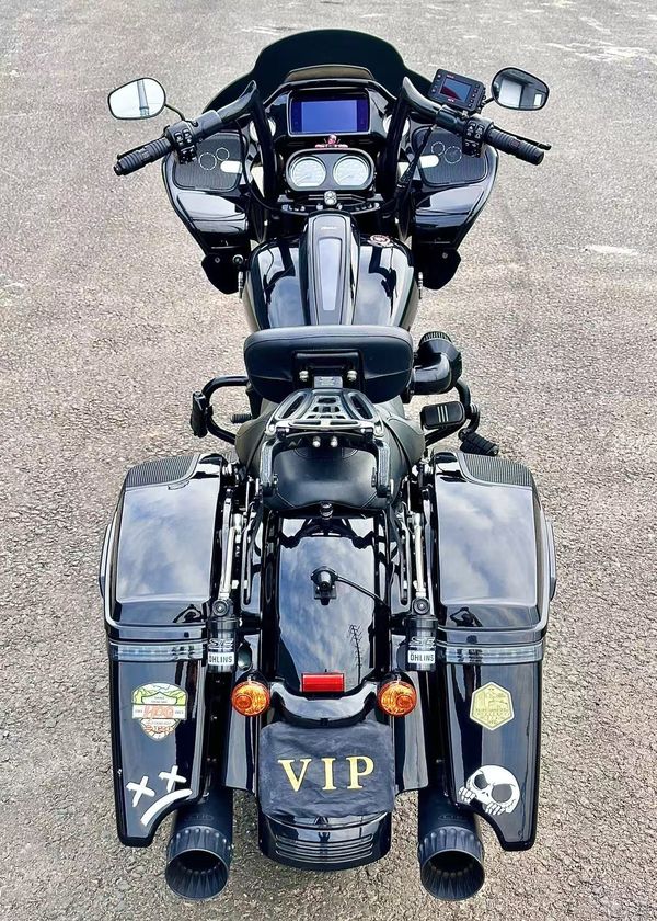 二手哈雷戴维森公路滑翔 Road Glide