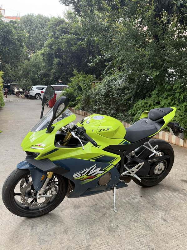 二手张雪机车500RR