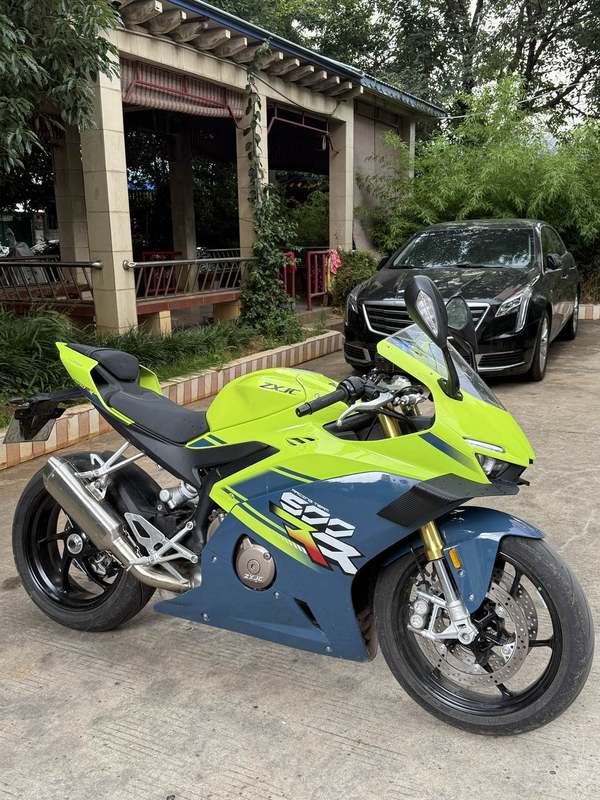 二手张雪机车500RR