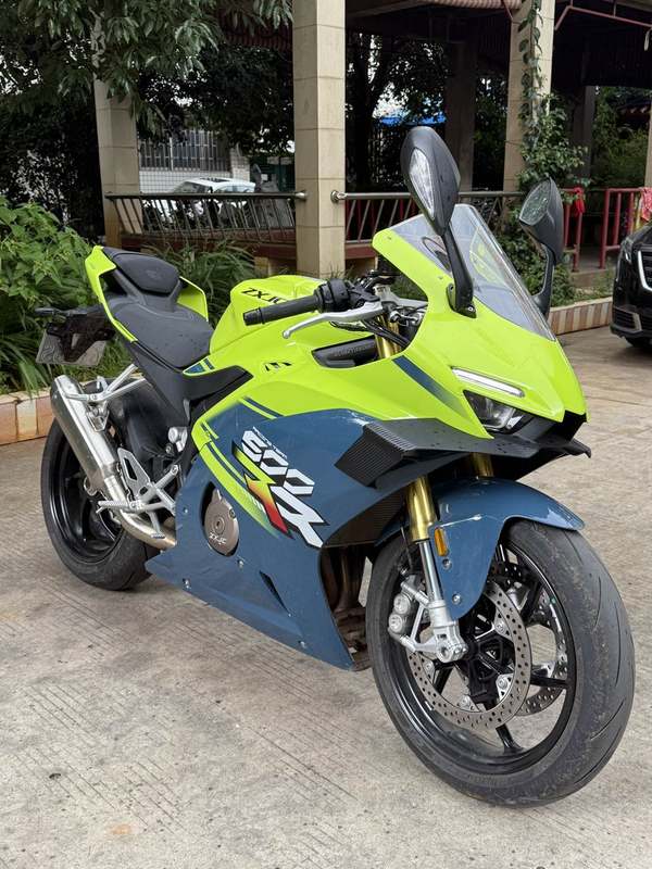 二手张雪机车500RR