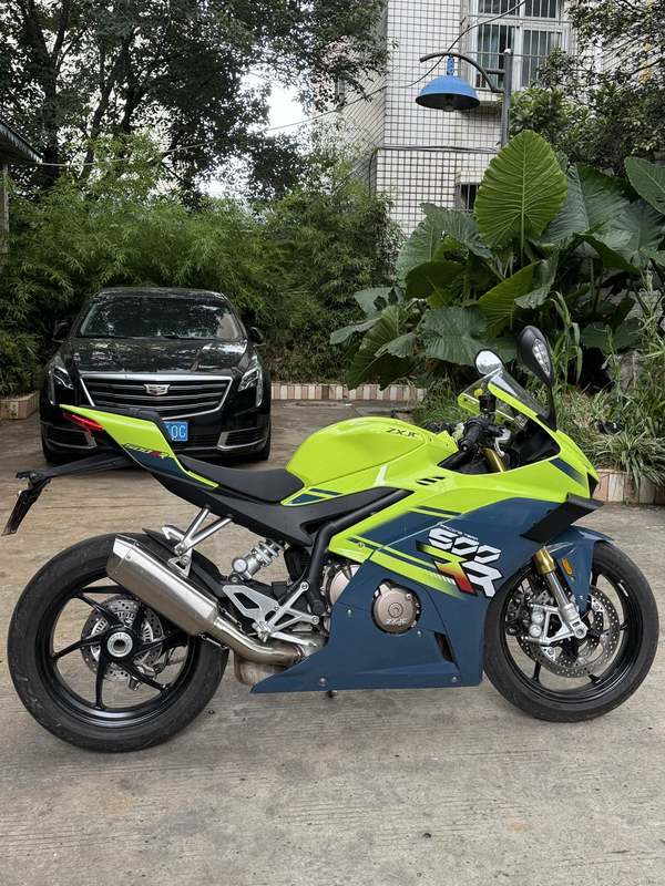 二手张雪机车500RR