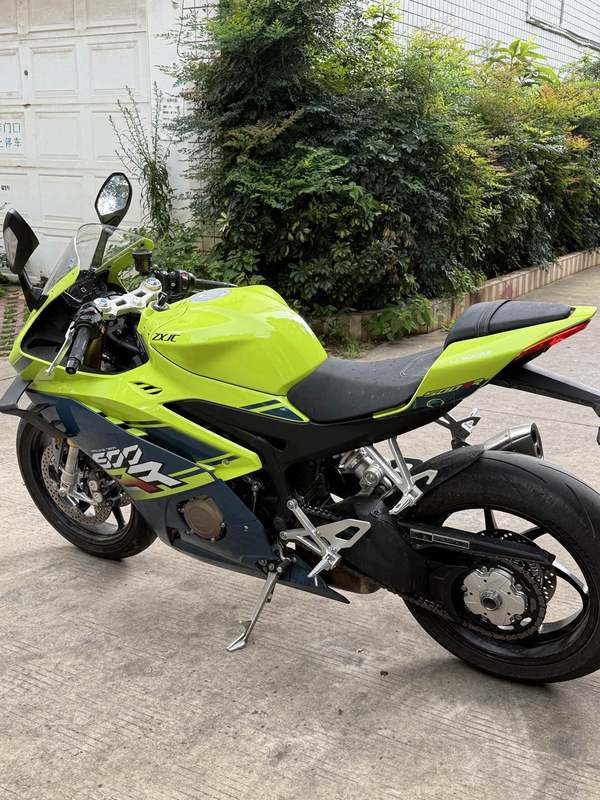 二手张雪机车500RR
