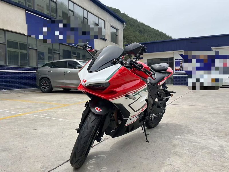 二手喜力蛟龙200