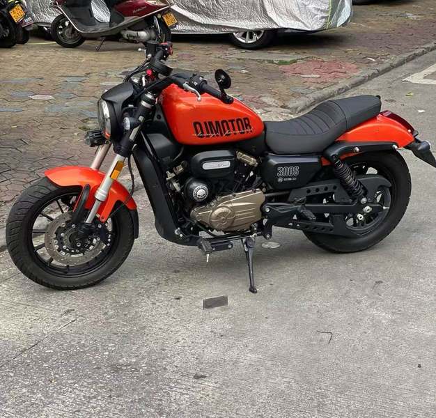 二手QJMOTOR闪300