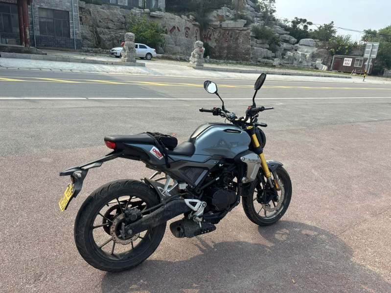 二手东方V8