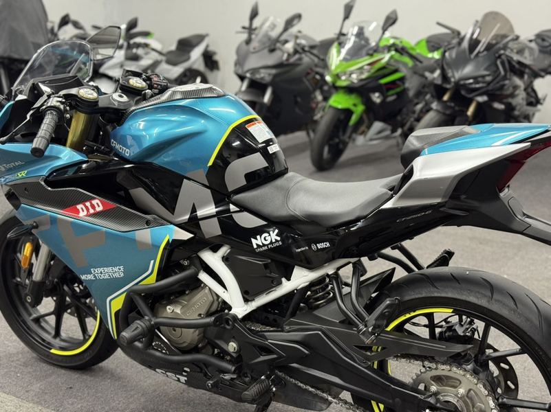 二手春风250SR
