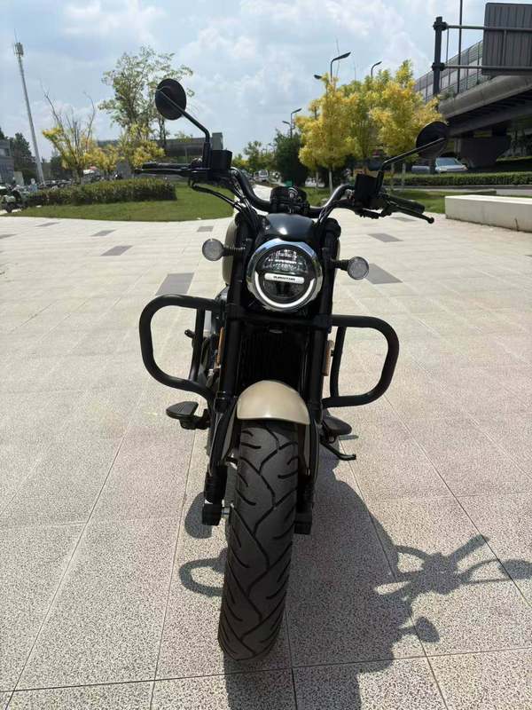二手QJMOTOR闪300
