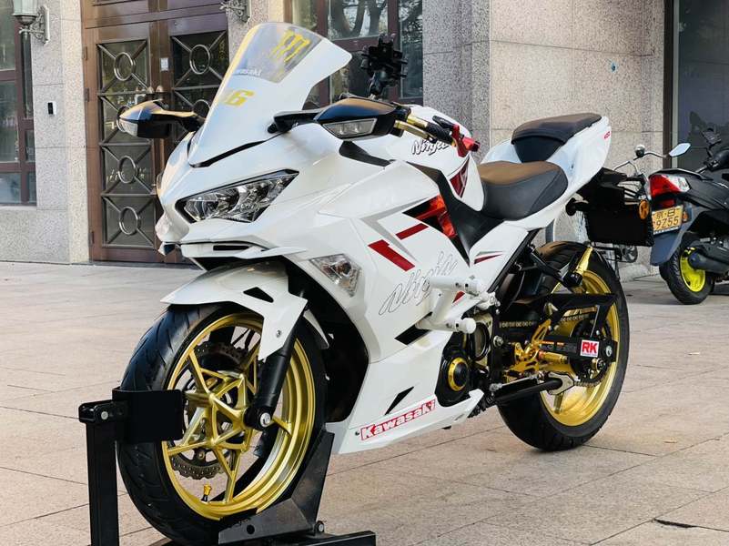 二手川崎Ninja 400