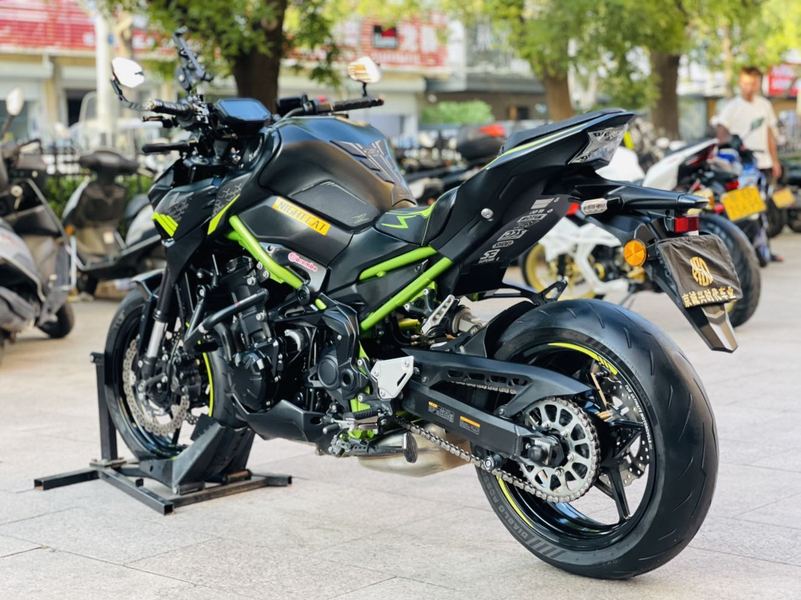 二手川崎Z900
