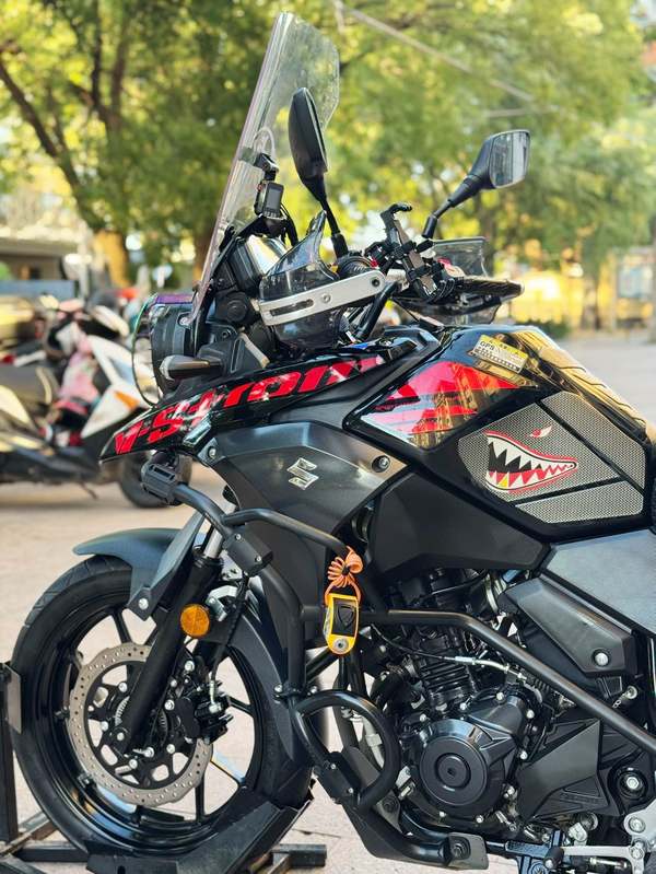 二手豪爵铃木DL250
