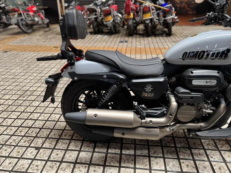 二手QJMOTOR闪300