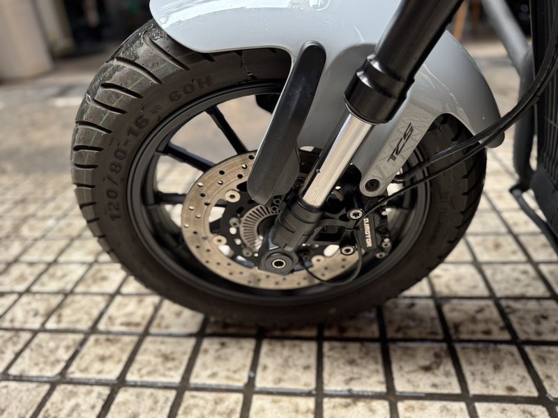 二手QJMOTOR闪300