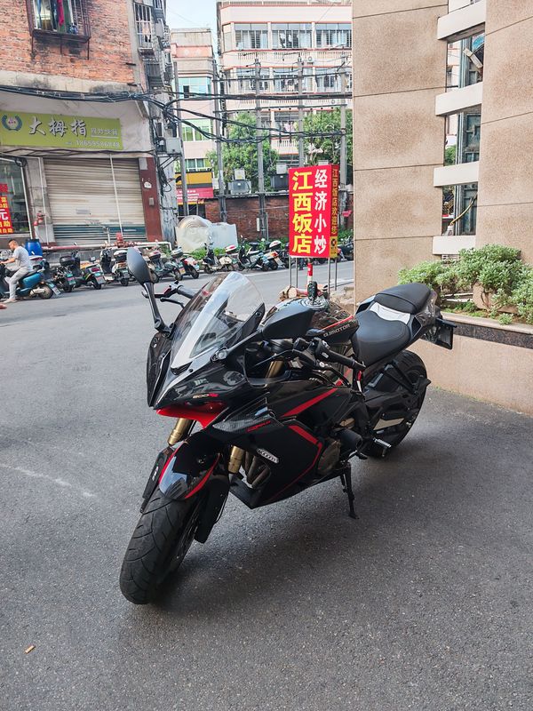 二手QJMOTOR赛600