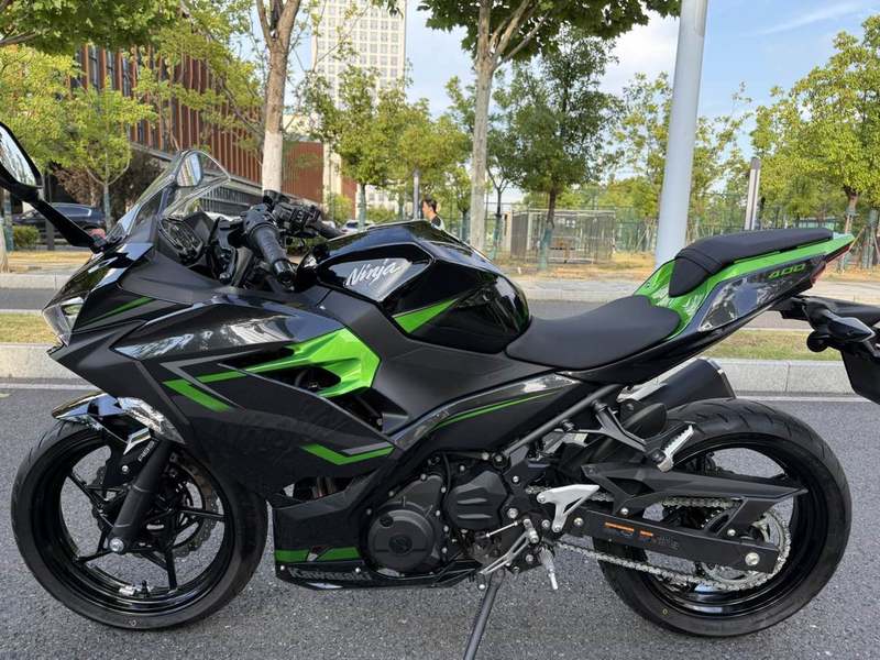 二手川崎Ninja 400