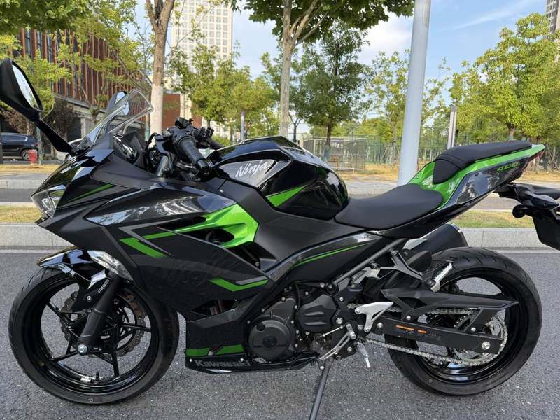 二手川崎Ninja 400