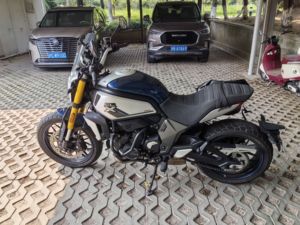 二手春风700CL-X