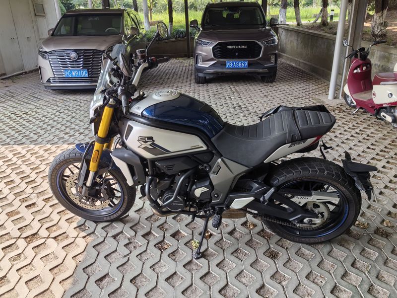 二手春风700CL-X