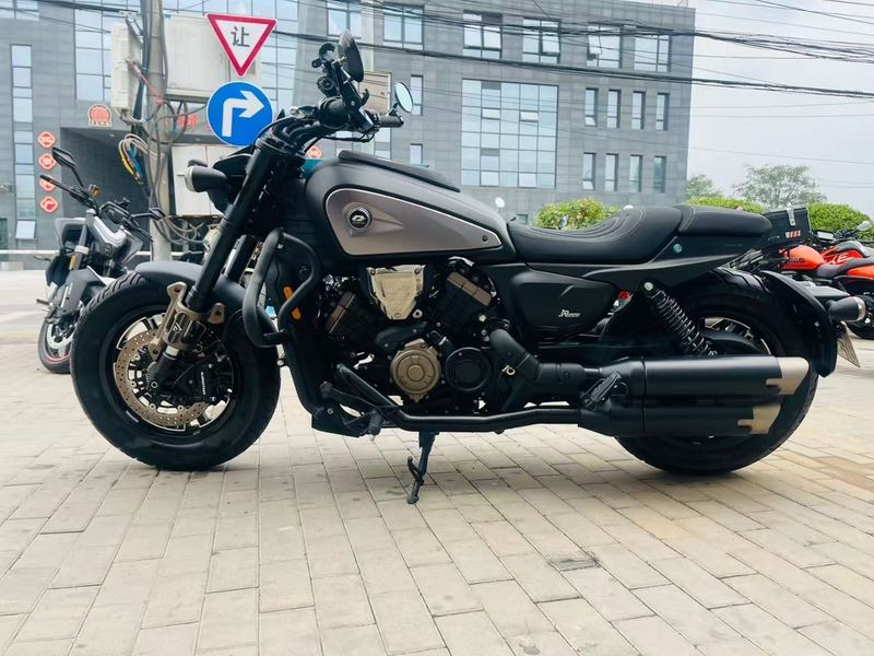 二手QJMOTOR闪600