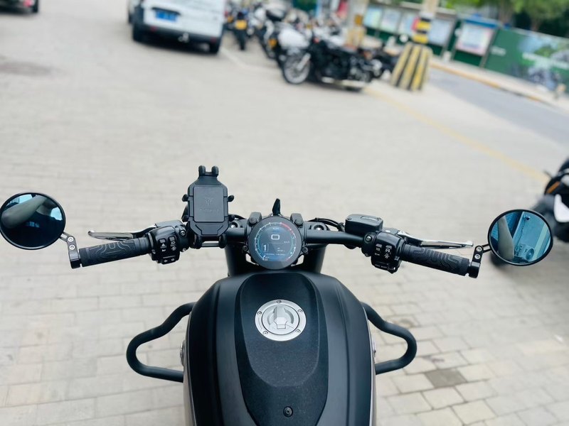二手QJMOTOR闪600