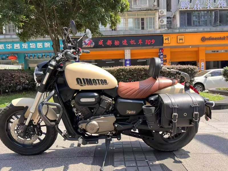 二手QJMOTOR闪300