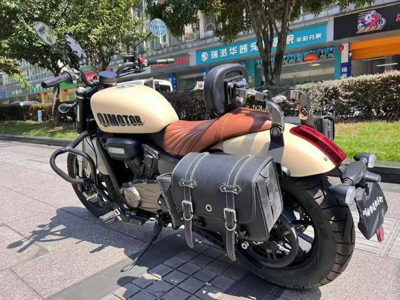 二手QJMOTOR闪300