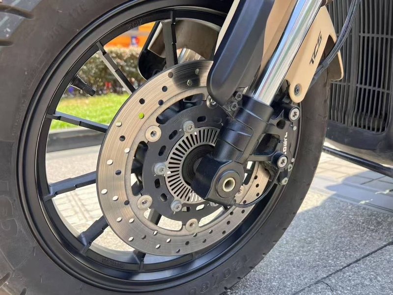 二手QJMOTOR闪300