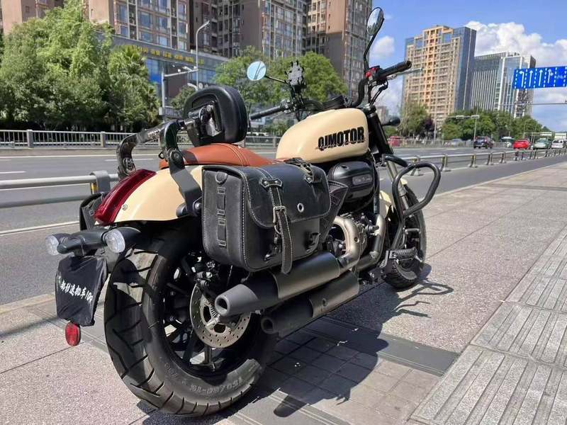 二手QJMOTOR闪300