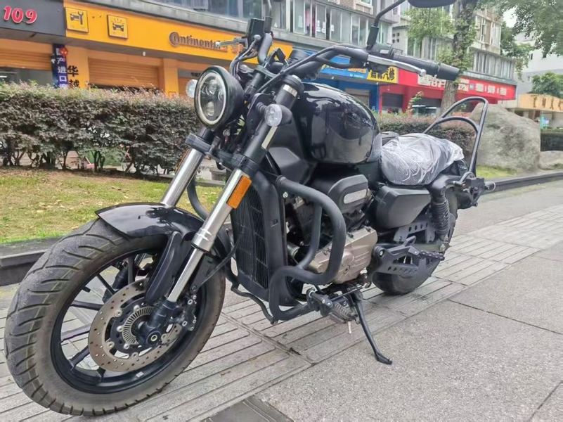 二手QJMOTOR闪300