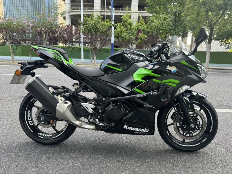 二手川崎Ninja 400
