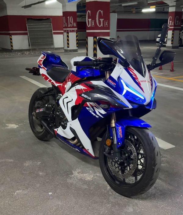 二手本田CBR650R