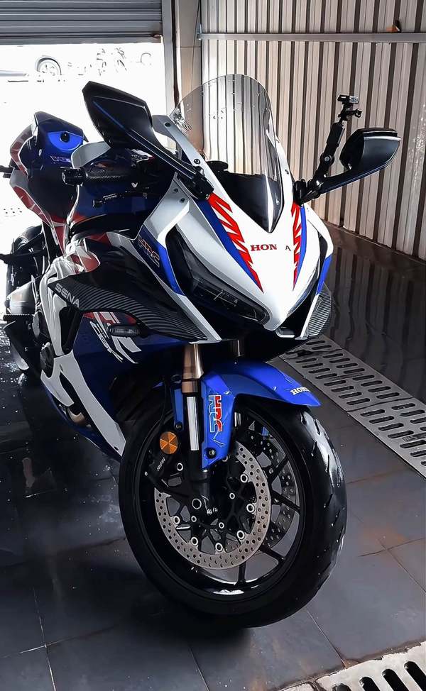 二手本田CBR650R