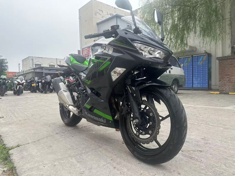 二手川崎Ninja 400