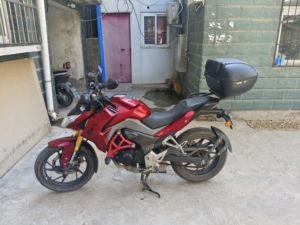 二手五羊本田CB190R 暴锋眼