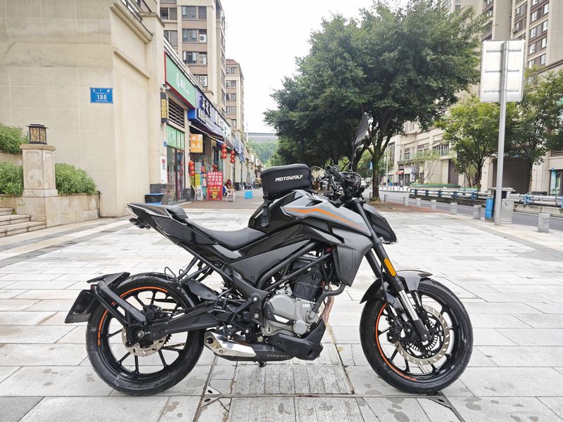 二手春风250NK