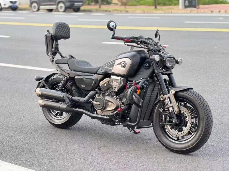 二手QJMOTOR闪600