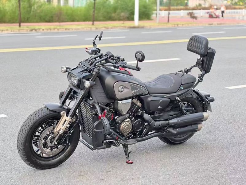二手QJMOTOR闪600