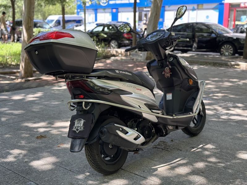 二手豪爵USR125 